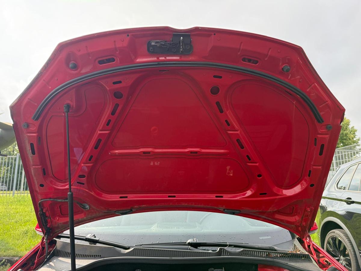 VW Golf V original Motorhaube LY3D Tornadorot BJ04